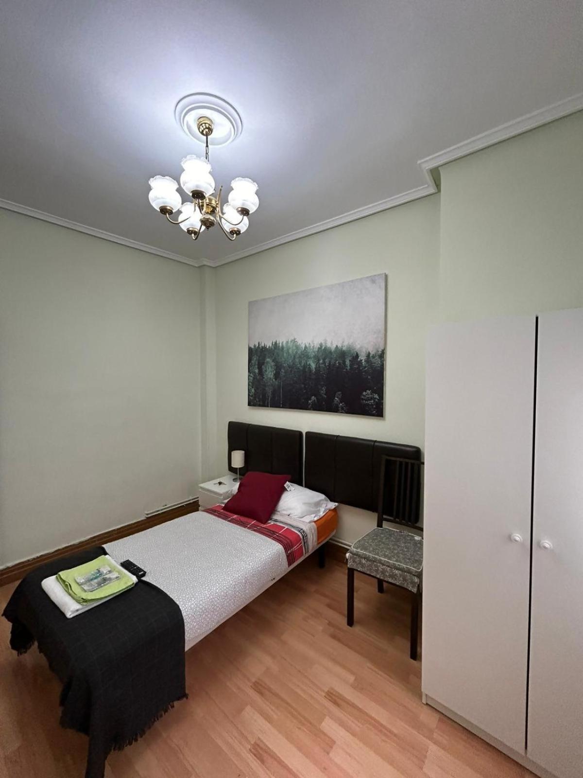Fliphouse Rooms Pension ビルバオ エクステリア 写真