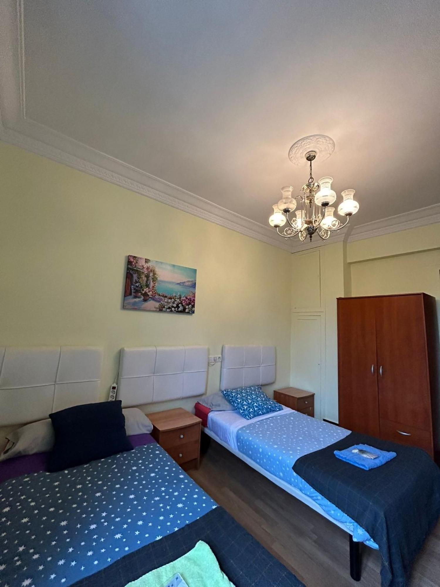 Fliphouse Rooms Pension ビルバオ エクステリア 写真
